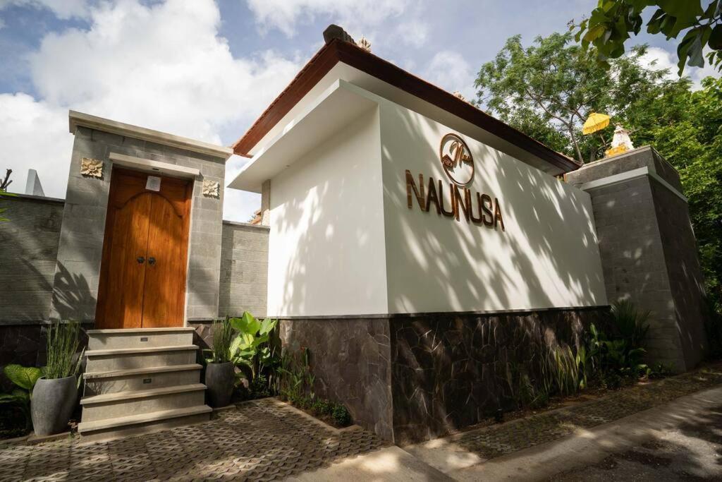 Nau Nusa Villa Batununggul Exterior foto